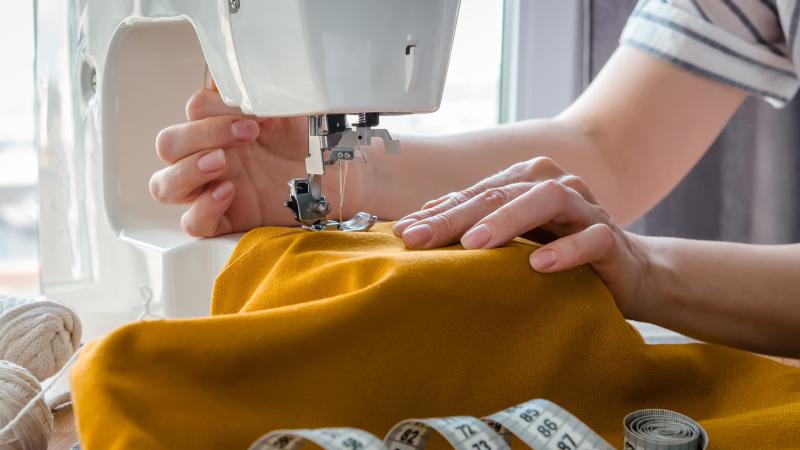 Sewing machine 